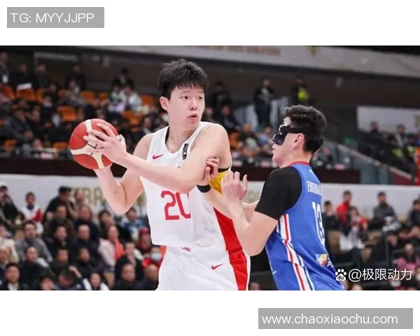 杨瀚森连续3场0分：3中0下半场被弃用 NBA生涯三分14中1_404